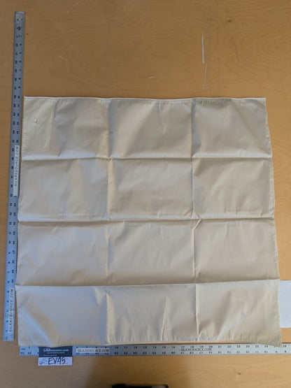 41 EV45 Square 27" x 27" Scalamandre Lelievre Paris Psyche Reversible Blanc White Polyester Solid Taffeta