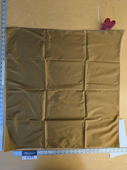 44 EV45 Square Scalamandre Lelievre Paris Psyche Reversible Chartreuse Light Green Polyester Solid Taffeta