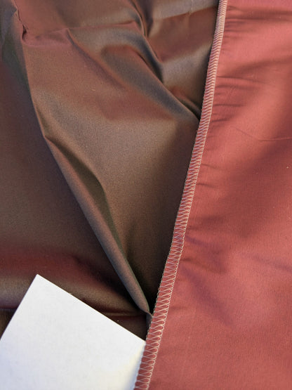 49 EV45 Square Scalamandre Lelievre Paris Psyche Reversible Grenat Deep Red Polyester Solid Taffeta