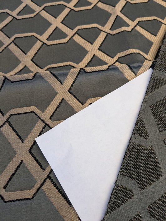 63 EV45 Square Scalamandre Lelievre Ribon Etam Gray Jacquard Diamond Ogee Fretwork Lattice Large Jacquard MSRP USD 300+/y