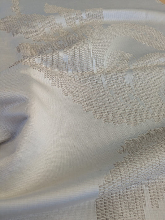 67 EV45 SquareLelievre Scalamandre Asuka Jacquards Cream White Abstract Botanical MSRP USD 688/Y