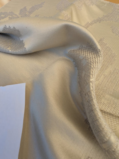 72 EV45 Square Lelievre Scalamandre Asuka Jacquards Cream Abstract Botanical MSRP USD 688/Y