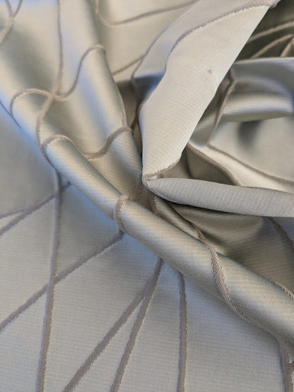 73 EV45 Square Scalamandre Lelievre Paris Reso Gray Jacquard Art Deco Abstract Graphic MSRP USD 626/y