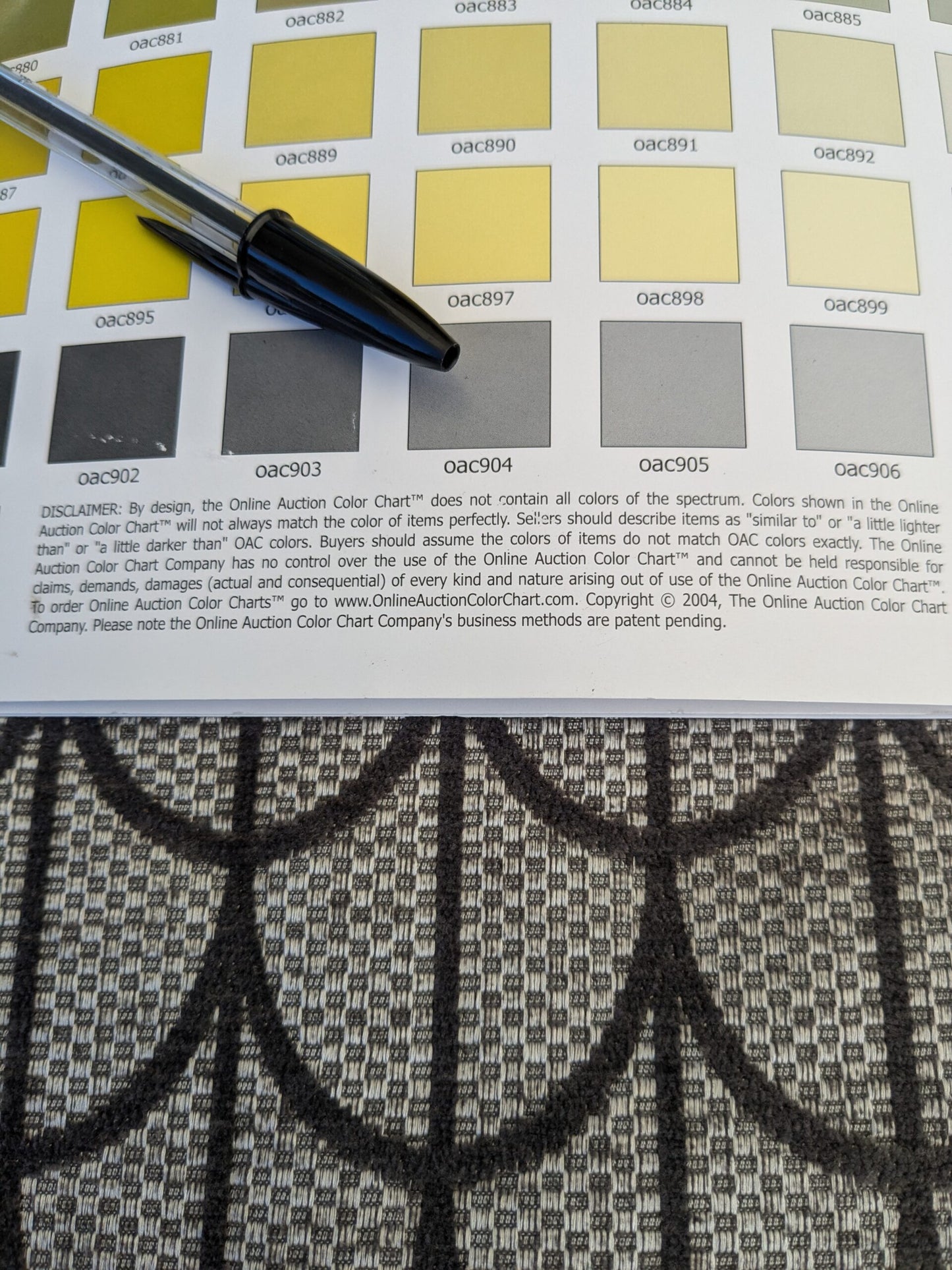 74 EV45 Square Scalamandre Lelievre Paris Parure M1 Heron Gray Geometric Small Scale Polyester MSRP USD334/y