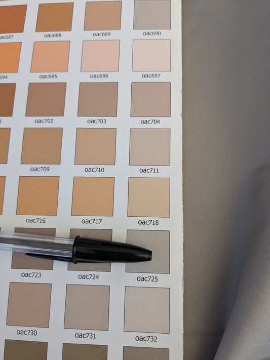 80 EV45 Square Scalamandre Lelievre Paris Psyche Reversible Argent Gray Polyester Solid Taffeta