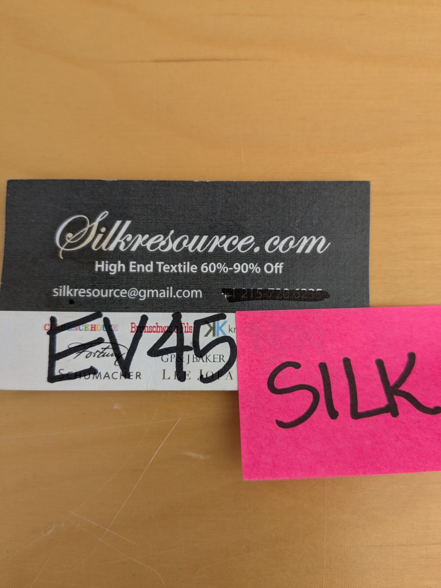 1 EV45 Silk Square 28" x 28"  Old World Weavers Cetonia Limone Damask Abstract Gold Beige MSRP USD 400/y