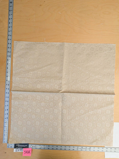 7 EV45 Silk Square 24" x 25"  Tassinari and Chatel Pommes Beige Cream Botanical Foliage Historic MSRP USD976/y