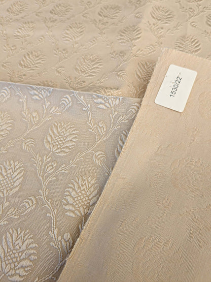 7 EV45 Silk Square 24" x 25"  Tassinari and Chatel Pommes Beige Cream Botanical Foliage Historic MSRP USD976/y