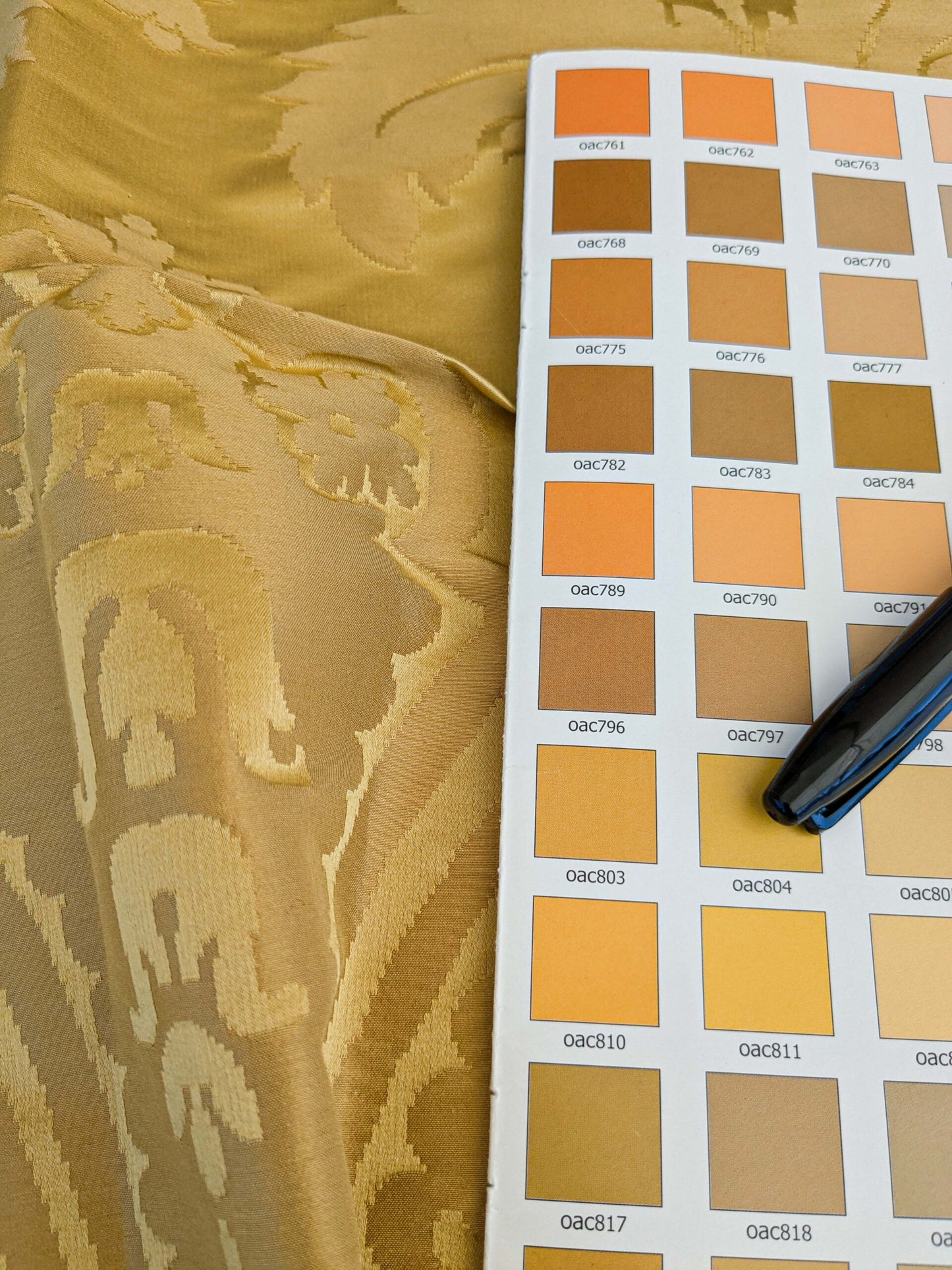 8 EV45 Silk blend Square 24" x 24"  Tassinari and Chatel Grand Dauphin Gold Damask Floral Historic MSRP USD996/y