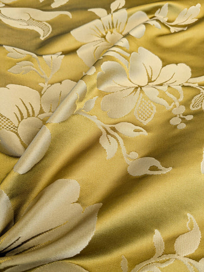 14 EV45 Silk Square 25" x 25"  Tassinari and Chatel Argenson Bronze Brown Floral Botanical Foliage MSRP USD 1200+/y