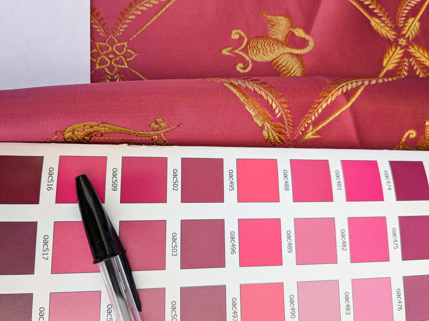 20 EV45 Silk Square 25" x 25" Lelievre Paris Lampas Suchet Red Gold Bird Animal Diamond Ogee Historic