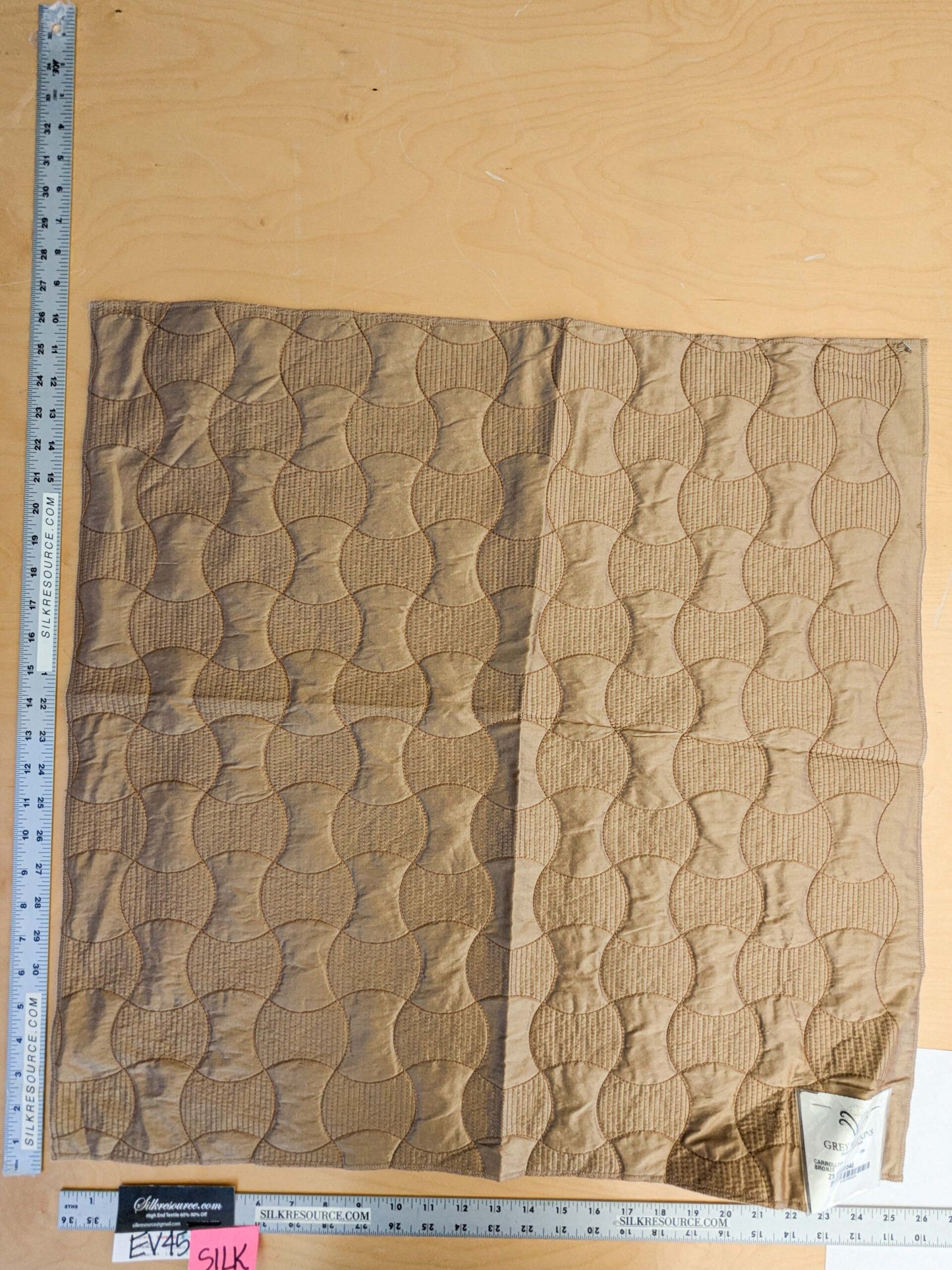 22 EV45 Silk Blend Square 26" x 25" Scalamandre Grey Watkins Carrollton Bronze Embroidery Brown MSRP USD 258/y