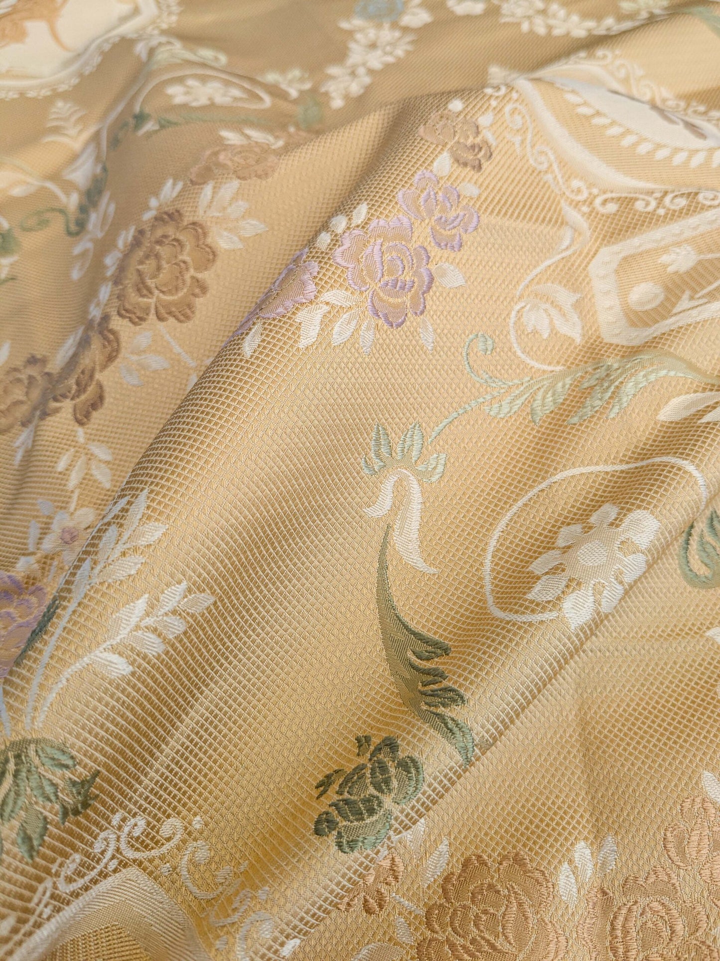 23 EV45 Silk Square 27" x 27" Scalamandre Old World Weavers Operato Classico Gold Beige Floral Figurative Historical Stains