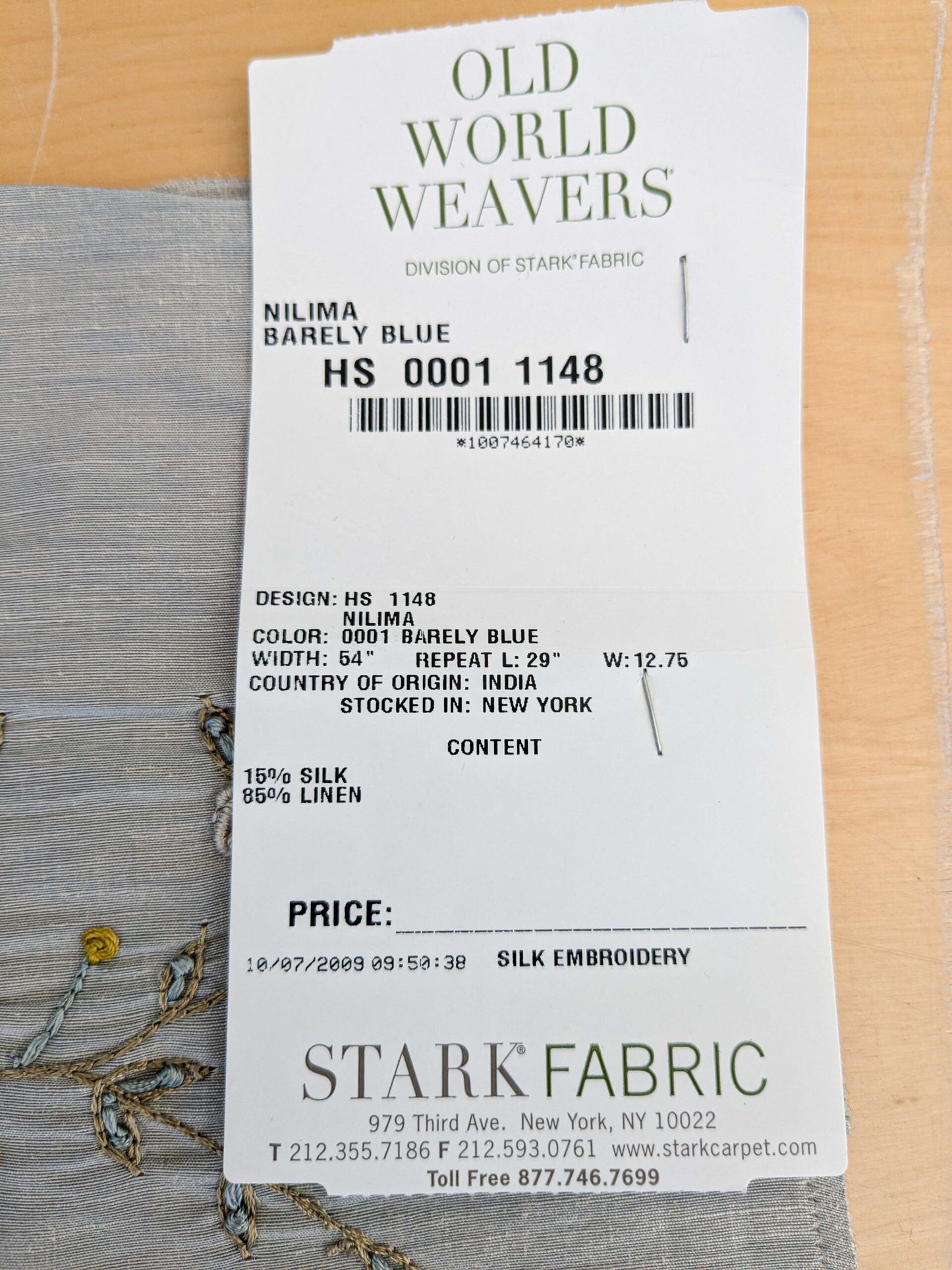 30 EV45 Silk Blend Square 26" x 26" Scalamandre Old World Weavers Nilima Barely Blue Delicate Floral Vine Linen Silk Embroidery