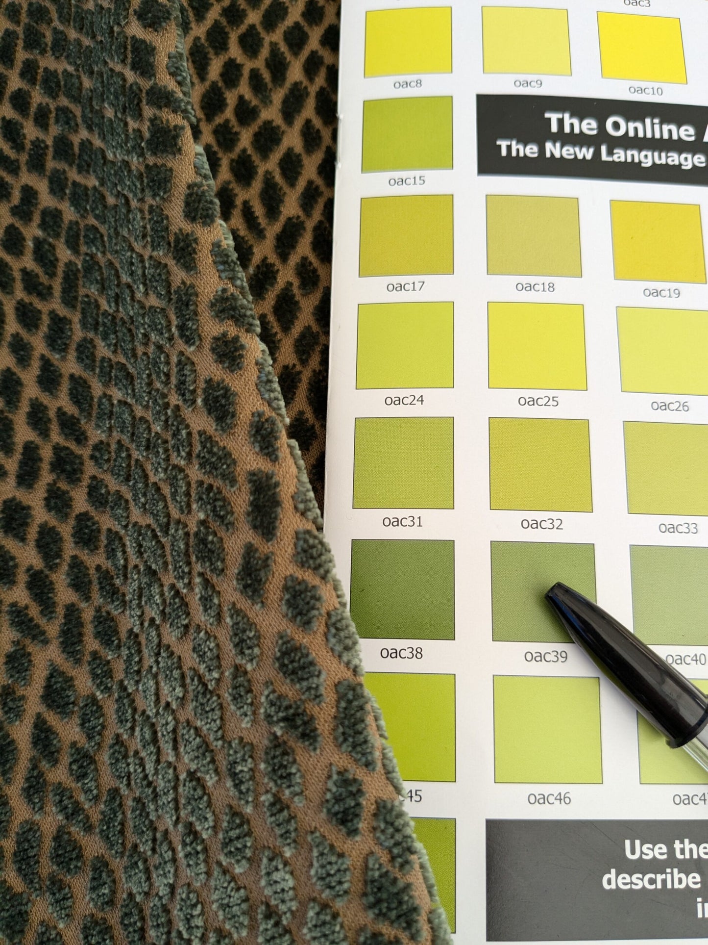 9 EV46 Velvet 18" x 27" Square Scalamandre Iguana Green Brown Small Scale Silk Cotton Jacquard Velvet MSRP USD800+/y