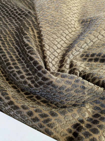 12 EV46 Velvet Square Scalamandre Iguana Brown Small Scale Silk Cotton Jacquard Velvet MSRP USD800+/y