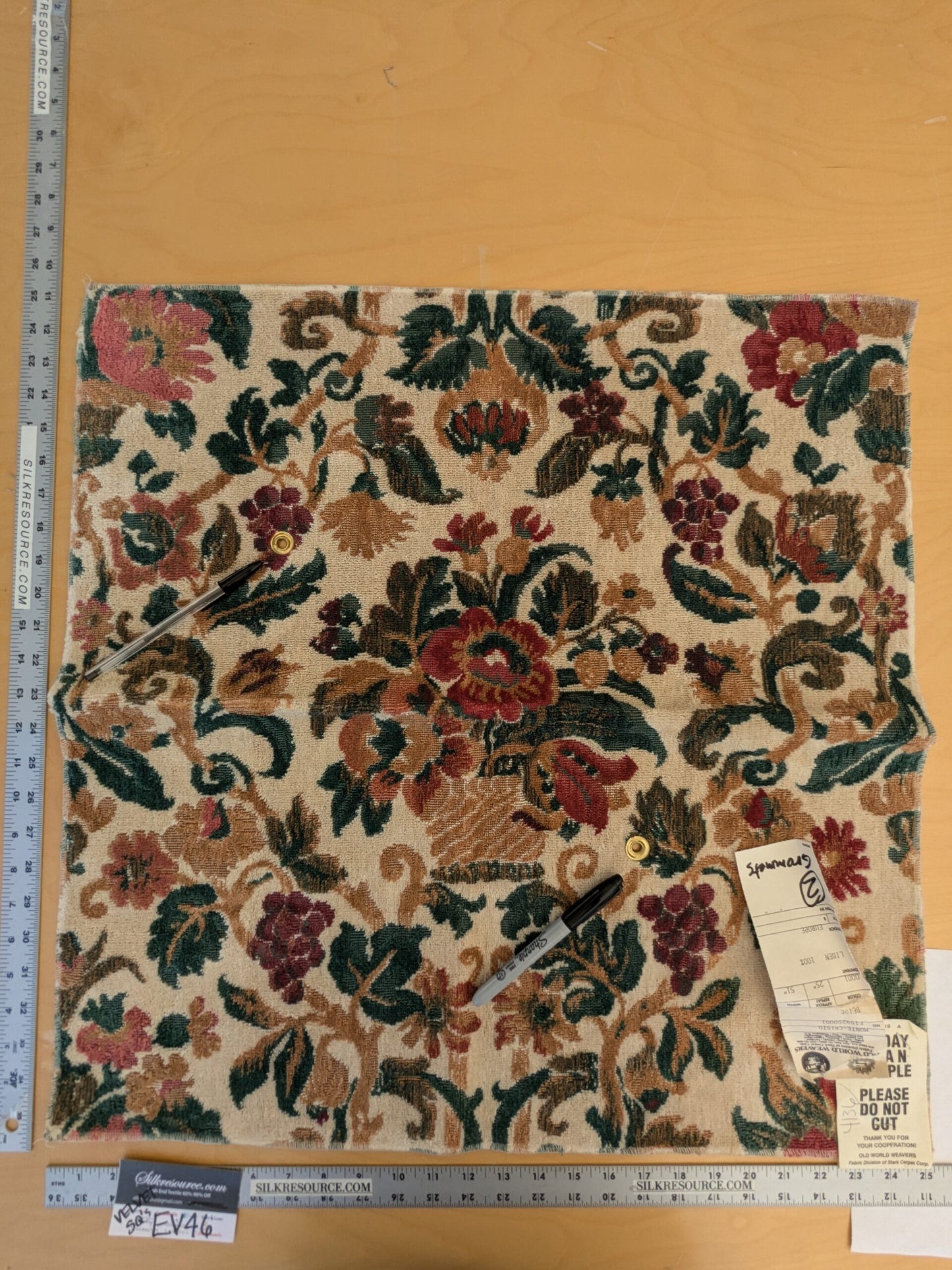23 EV46 Velvet Square 25"x 25" Scalamandre Edmon Petit Old World Weavers Monte Cristo Cotton Floral Botanical