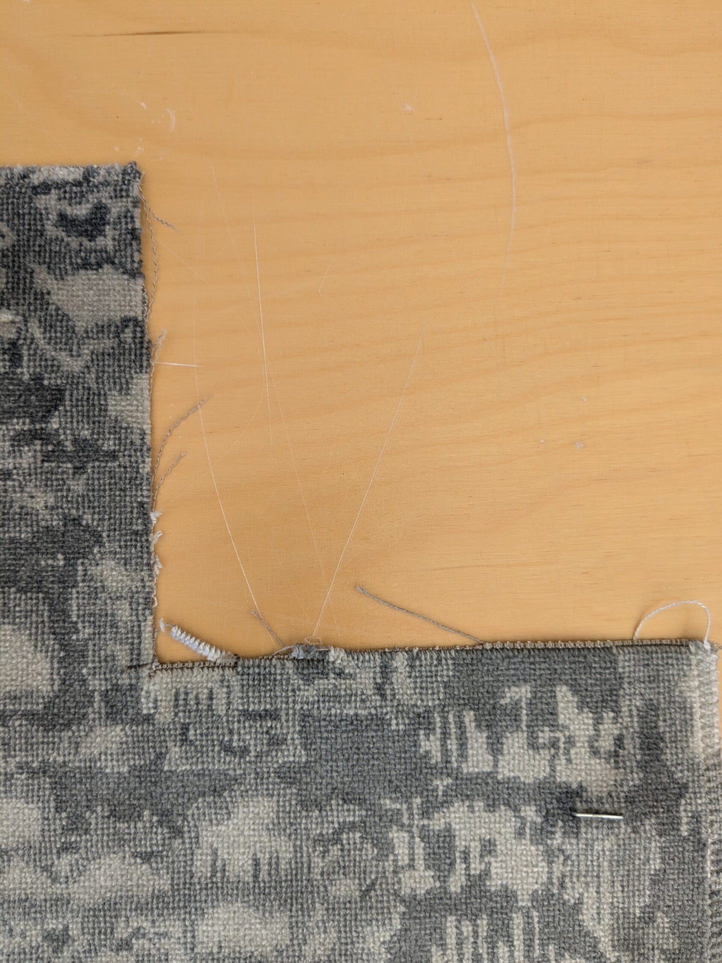 26 EV46 Velvet Square 27"x 27" Scalamandre Aldeco Fragment Light Taupe Gray Abstract MSRP USD 326/y with Cornet Cut