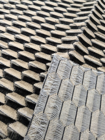 40 EV46 Velvet Square 25"x27"  Scalamandre Geometric Small Scale Black and White