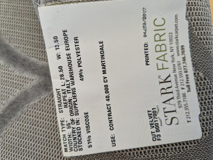 46 EV46 Velvet Square Scalamandre Old World Weavers Velluto Cerchio Silver Cut Velvet Gray Geometric Circle