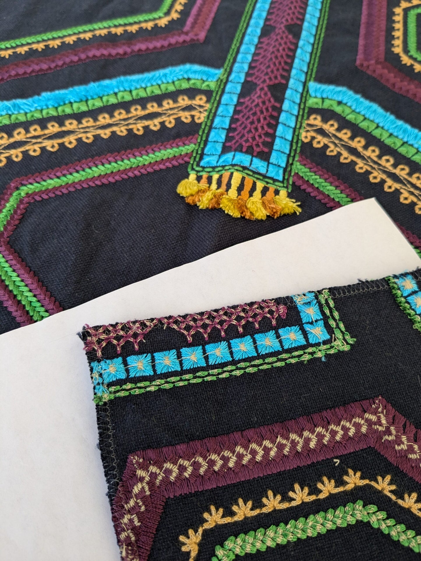 3 EV47 Square Scalamandre Lelievre Paris Kayapo Aqua Green Deep Red on Black Embroidery Geometric Graphic MSRP USD 826/y