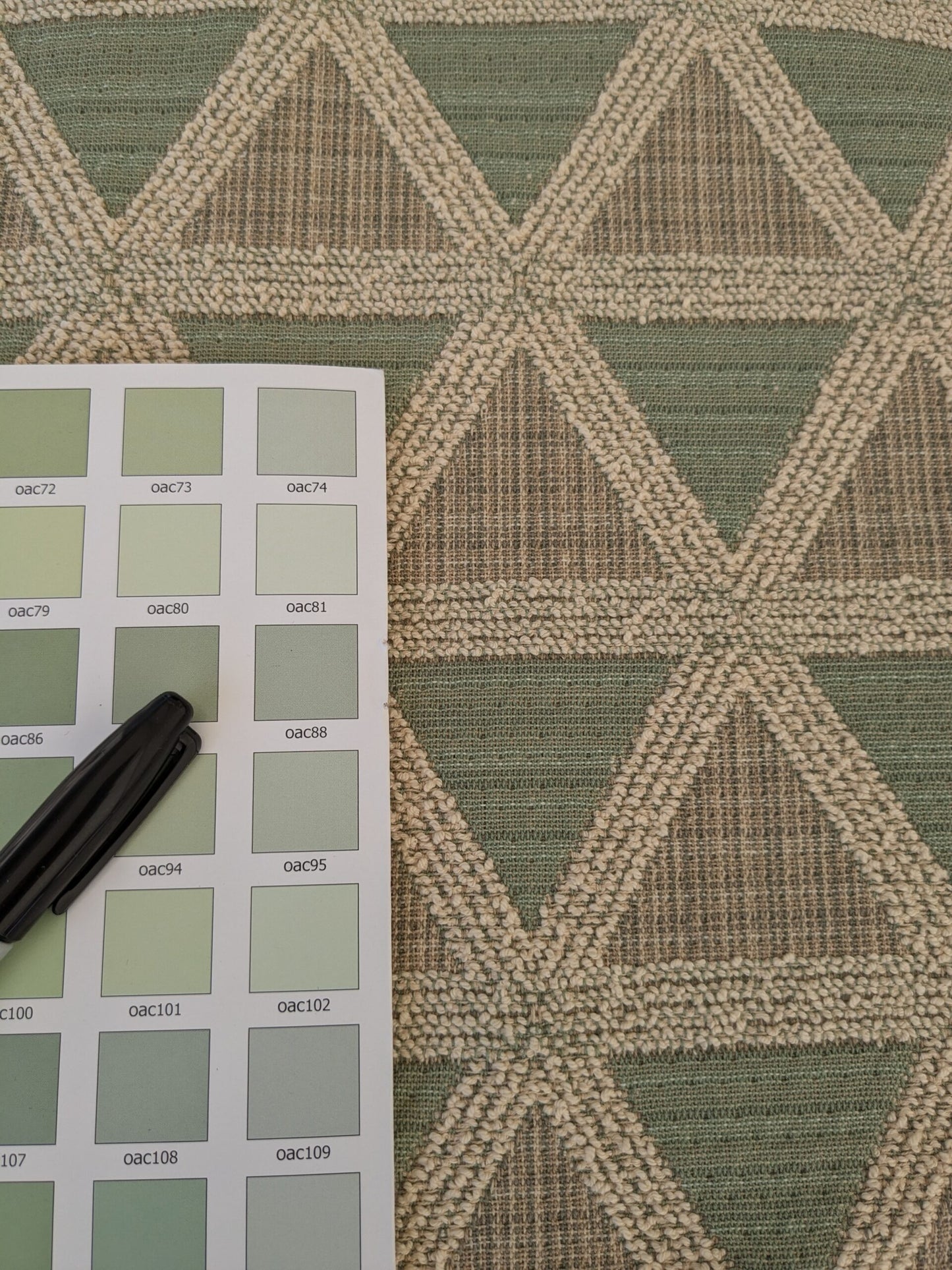 15 EV47 Square Scalamandre Fonthill Vienna Green Small Jacquard Green Beige Polyester Cotton Geometric