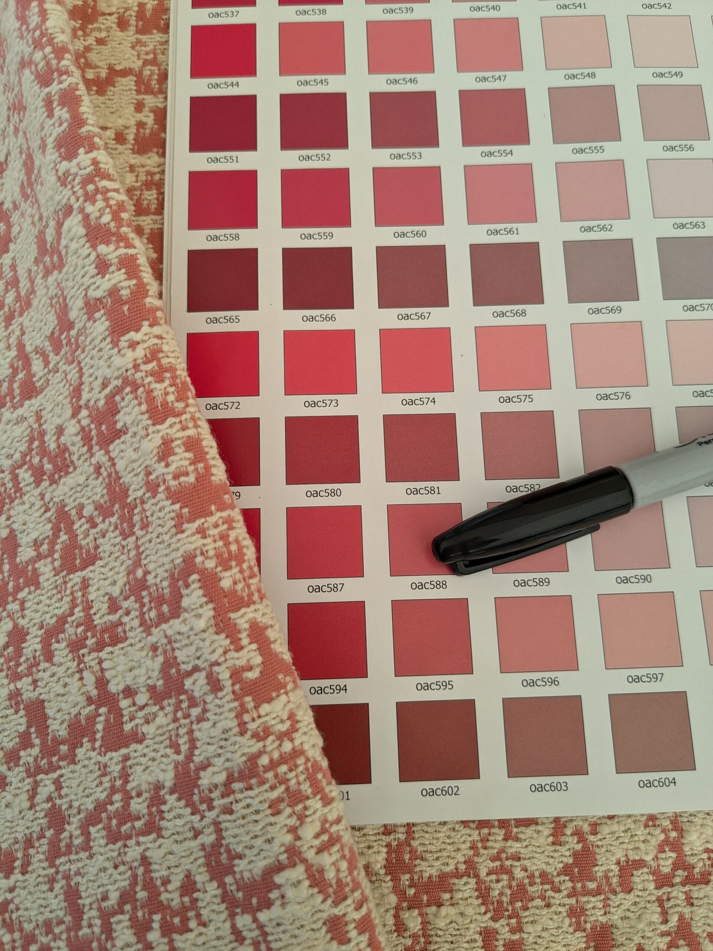 17 EV47 Square Scalamandre Fonthill Downtown Rose Pink Cream White Small Scale Texture Jacquard