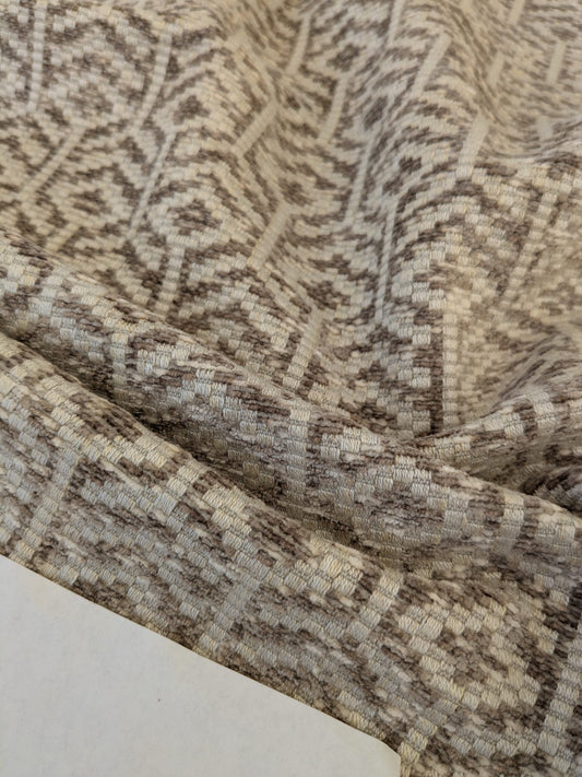 19 EV47 Square Scalamandre Old World Weavers Axial Birch Chenille Jacquard Brown and Beige MSRP 246/y 26"x26"