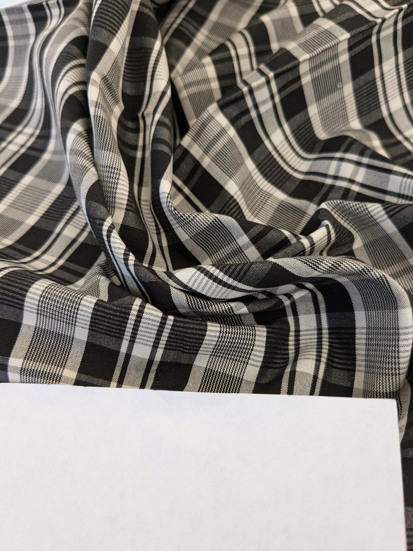 23 EV47 Square Scalamandre Preston Cotton Plaid Noir Black and White