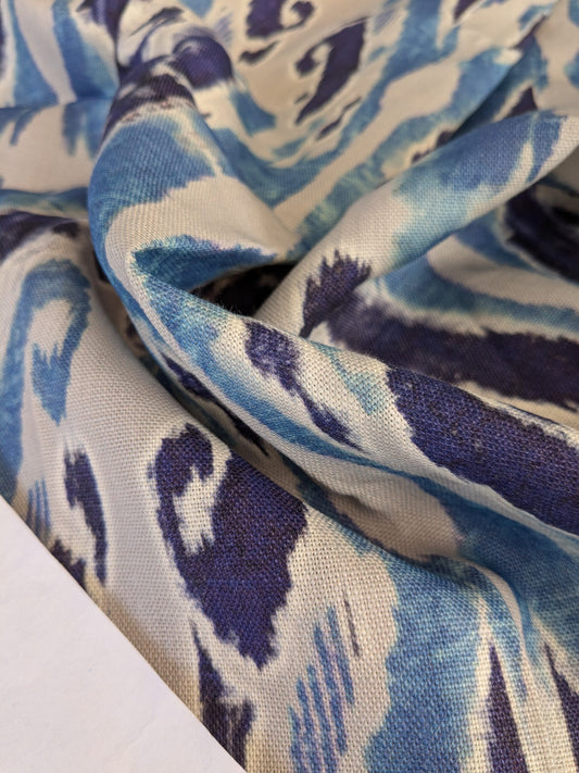 39 EV47 Square Scalamandre Moorea Island Indigo Blue Tan Linen Print 27"x27"