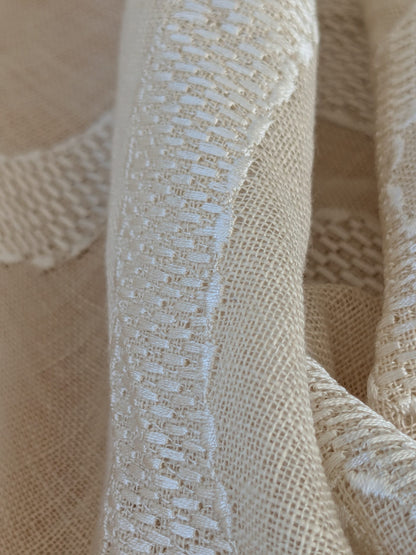 43 EV47 Square Scalamandre Sheer Cream White Novelty 19"x52"