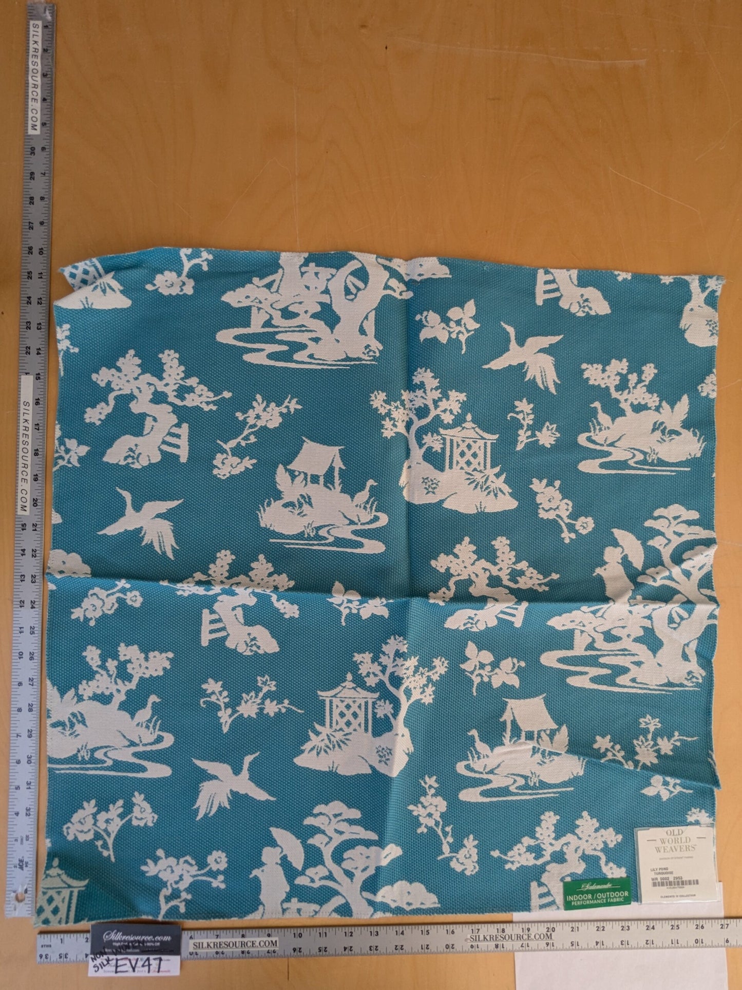 60 EV47 Square Scalamandre LILY POND Turquoise Blue and White Outdoors Bird/ Animal Chinoiserie