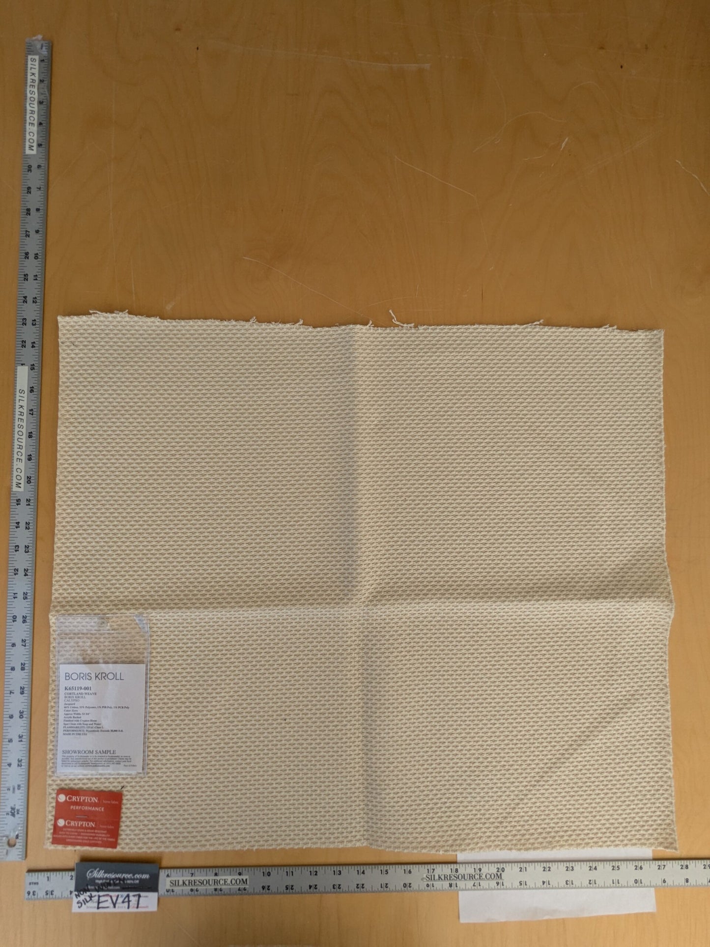 85 EV47 Square Scalamandre Boris Kroll Cortland Weave Ecru Cream White Jacquard Small Scale Texture 22"x27"