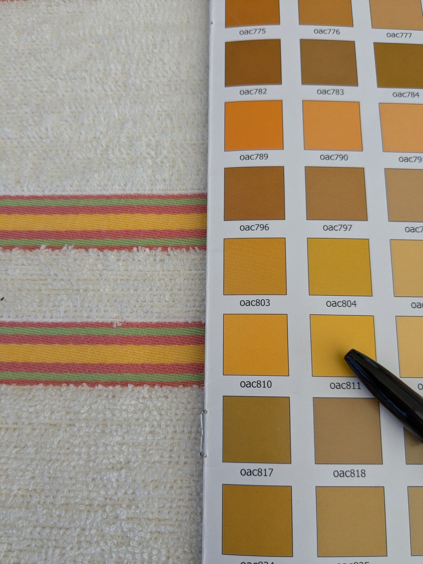 87 EV47 Square Scalamandre Old World Weavers Riviera Gelato Pink Green Yellow White Horizontal Stripe Outdoor