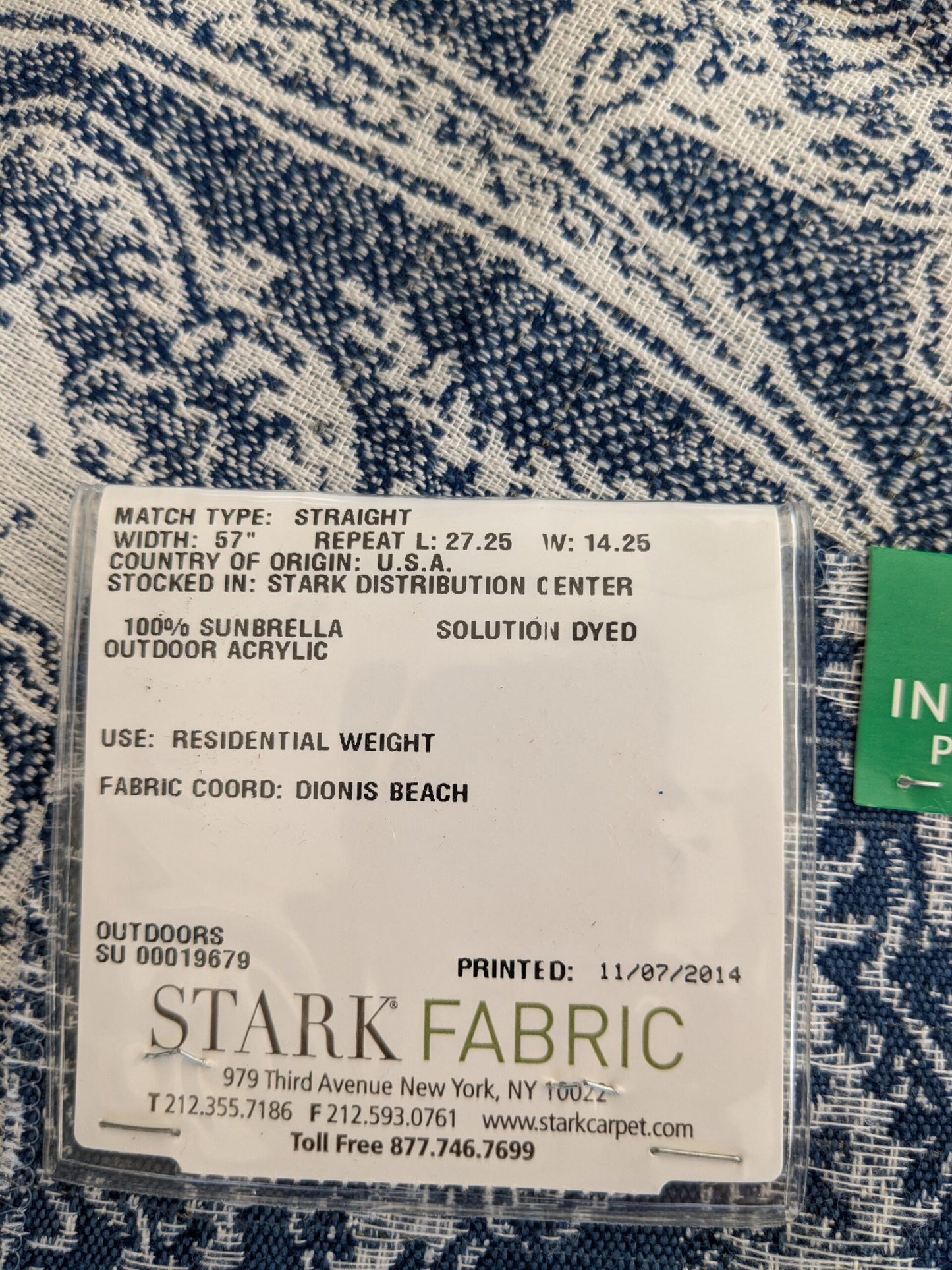 88 EV47 Square Scalamandre Old World Weavers Harwich Port Indigo Outdoor Classic Damask Blue &amp; White MSRP USD 270/Y