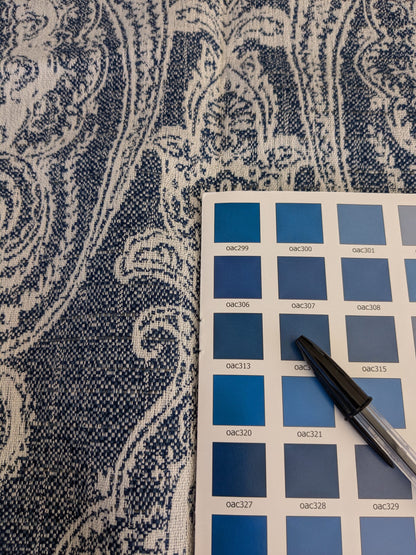 88 EV47 Square Scalamandre Old World Weavers Harwich Port Indigo Outdoor Classic Damask Blue &amp; White MSRP USD 270/Y