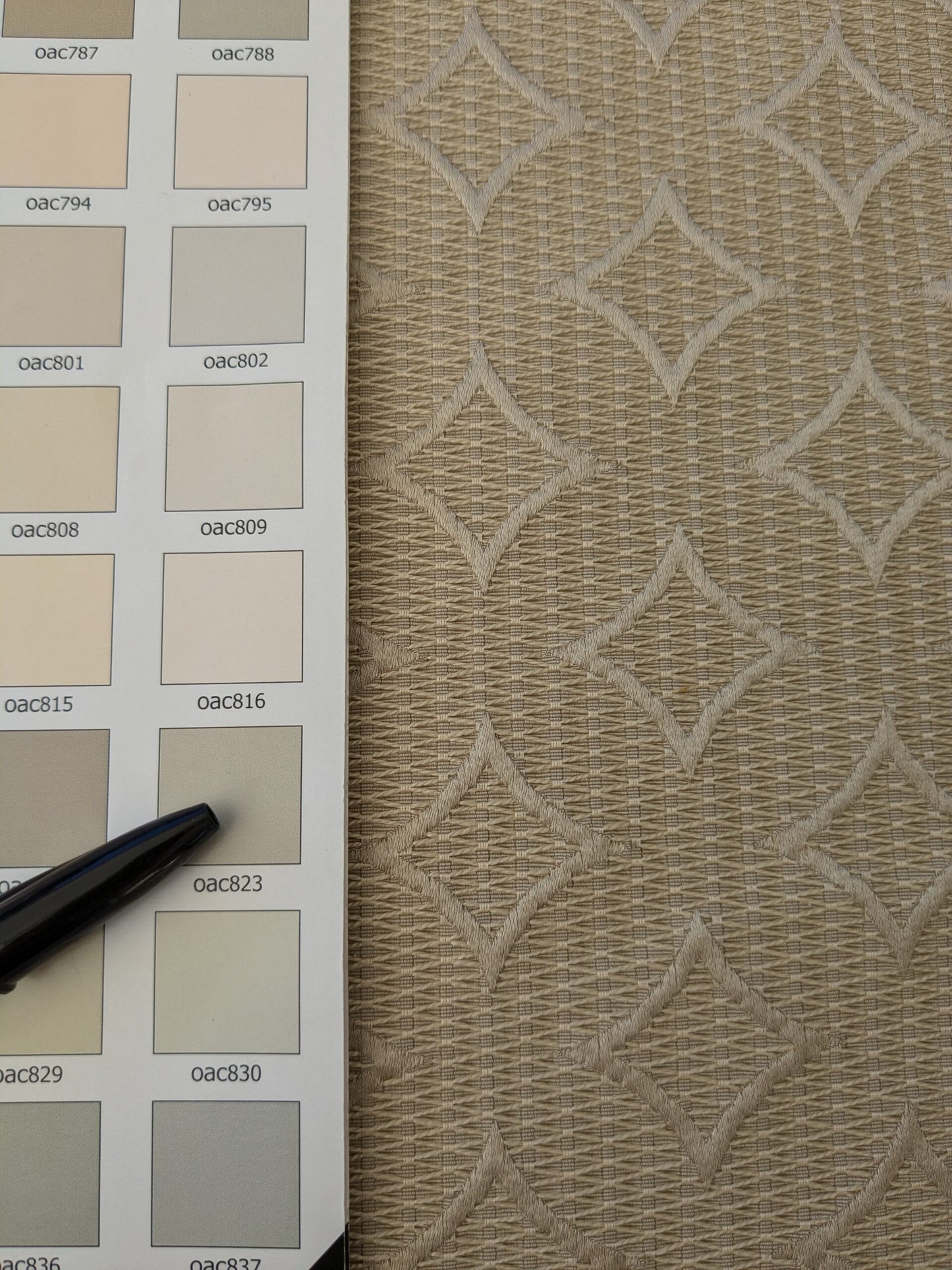 101 EV47 Square Scalamandre Grey Watkins Gabriel Grey Diamond Ogee Geometric Cotton