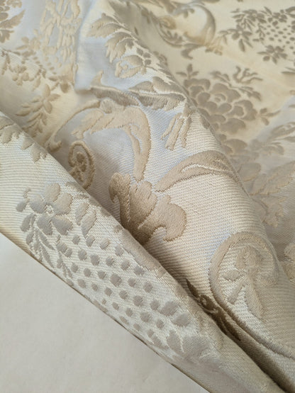 106 EV47 Square Scalamandre Old World Weavers Brocatello Voisin Beige Floral Novelty Neoclassical Renaissance Linen Rayon