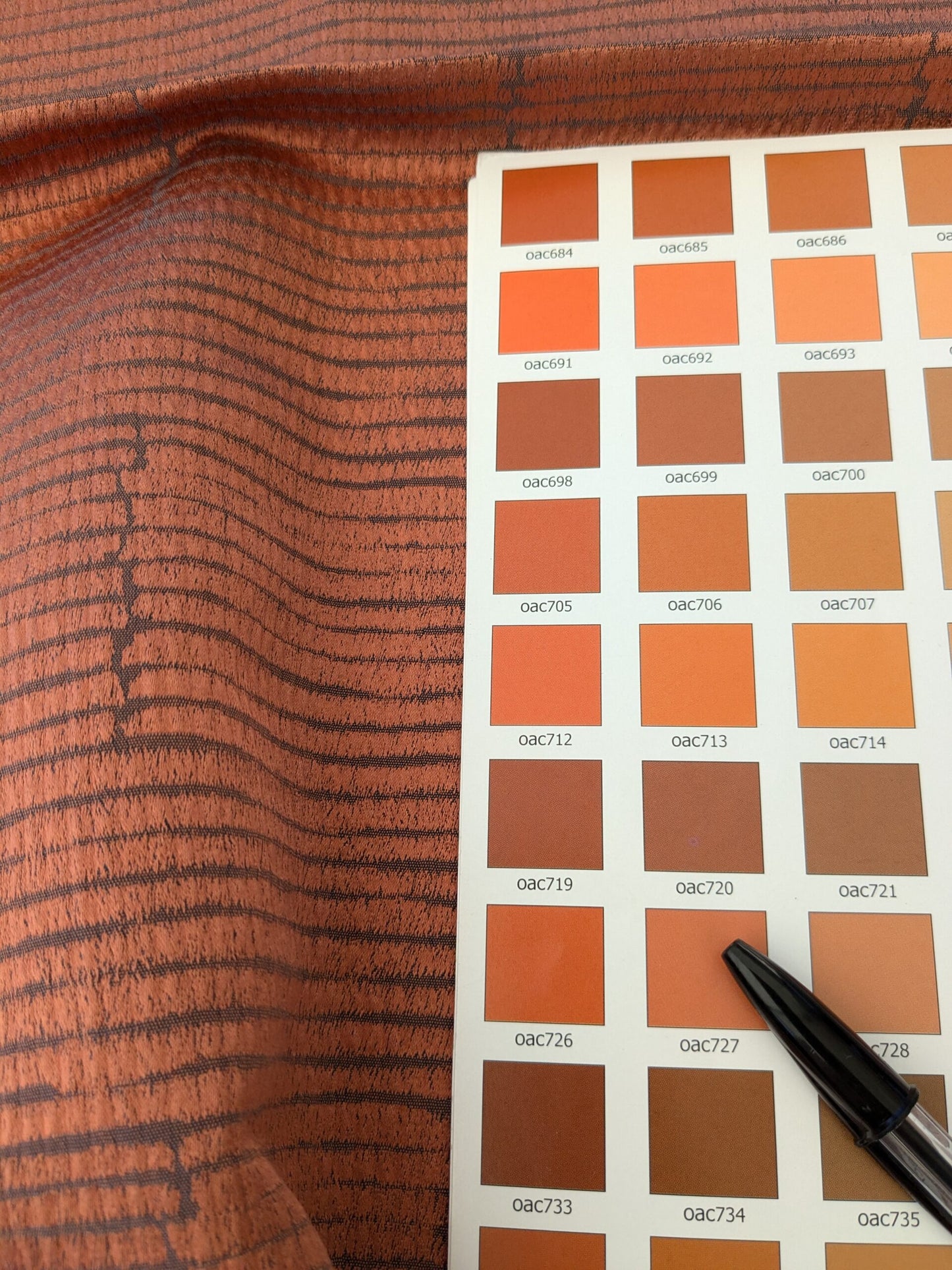 116 EV47 Square Scalamandre Aldeco Kali Terracotta Small Texture jacquard Orange Abstract Stripe