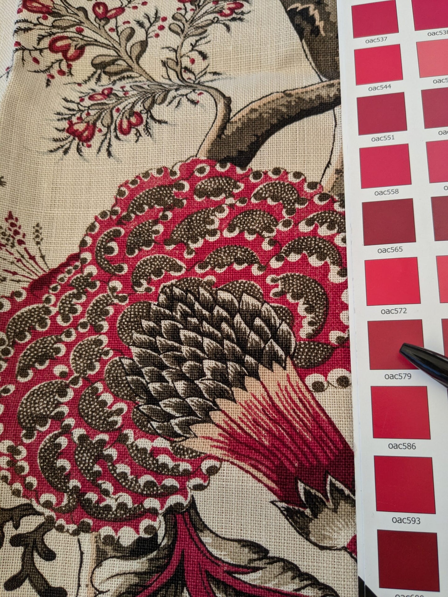 123 EV47 Square Scalamandre Pondicherry Linen Print Raspberry Red Brown on Beige Bird Animal Jacobean Bird Animal MSRP USD 292/y 26"x27"