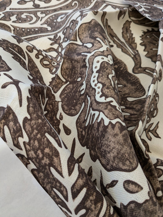 126 EV47 Square Scalamandre Luciana Damask Print Linen Espresso Brown White MSRP USD 346/yard