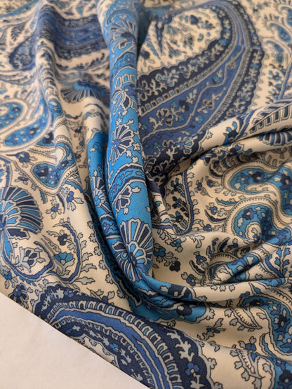 131 EV47 Square Scalamandre Jaipur Paisley China Blue White Cotton Satin  Italy MSRP USD 190/Y 26"x26"