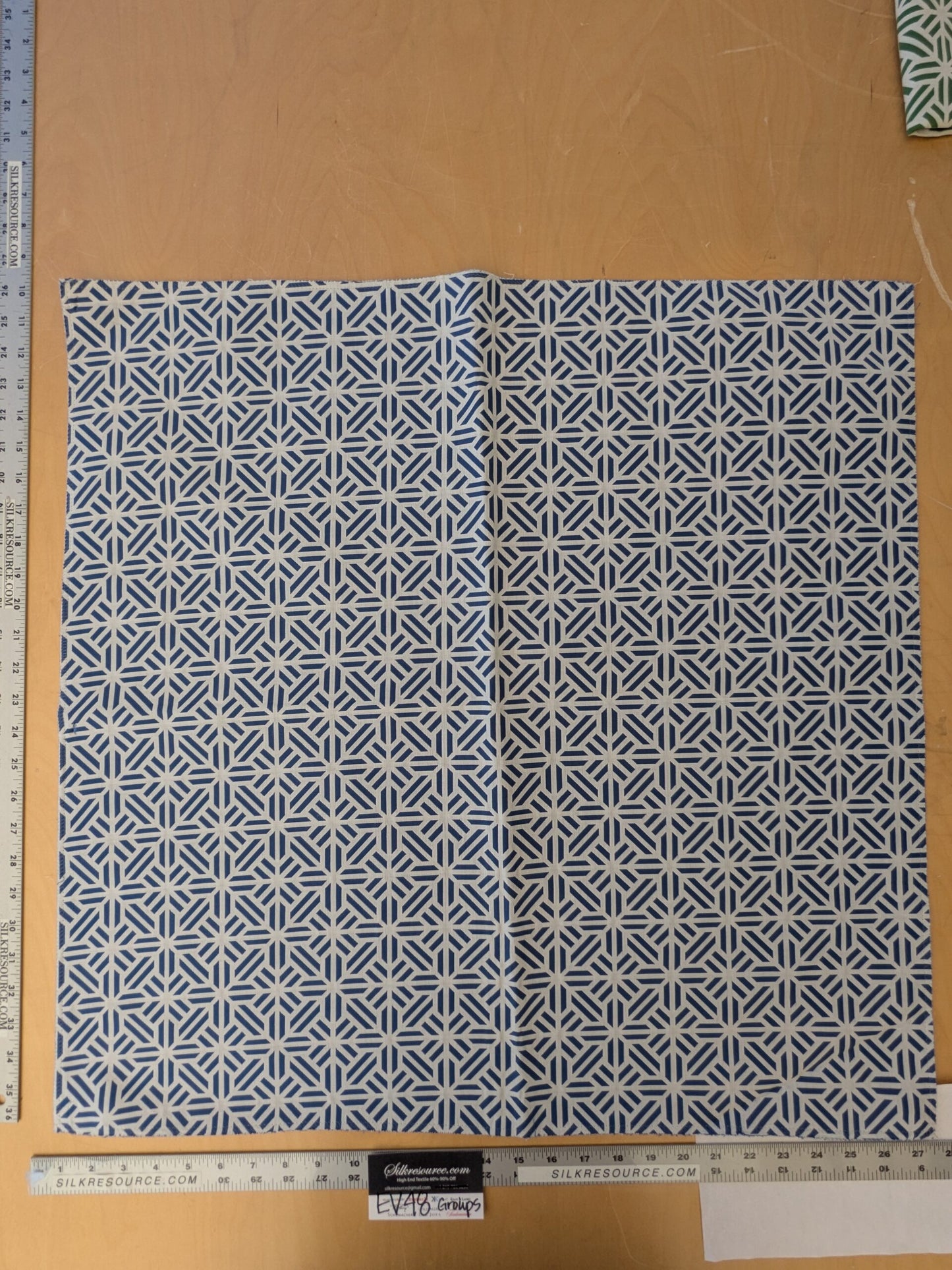 15 EV48 Square Scalamandre Tile Weave Reversible Geometric Small Scale Cotton Viscose -  5 Pieces of Different Colorways 26"x26"