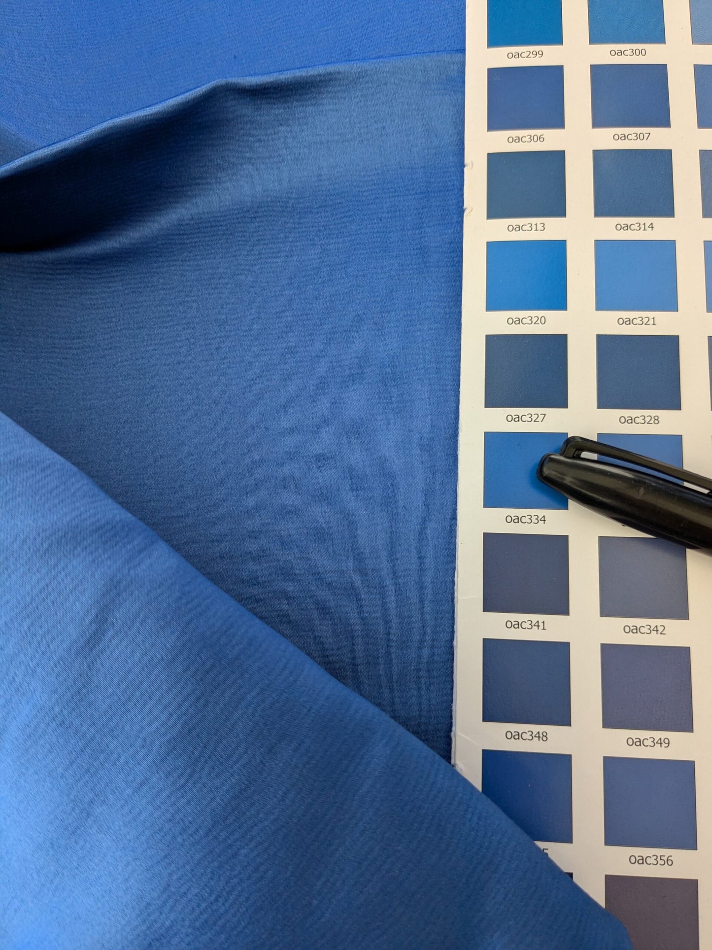 17 EV48 Square Scalamandre Aldeco Clan Plain Solid Linen - 9 Pieces of Different Colorways 15.5"x26"