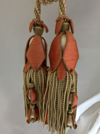 Scalamandre Tulip Tieback Pink Green Cream Tassel Rayon Cotton Wood MSRP USD 1,996