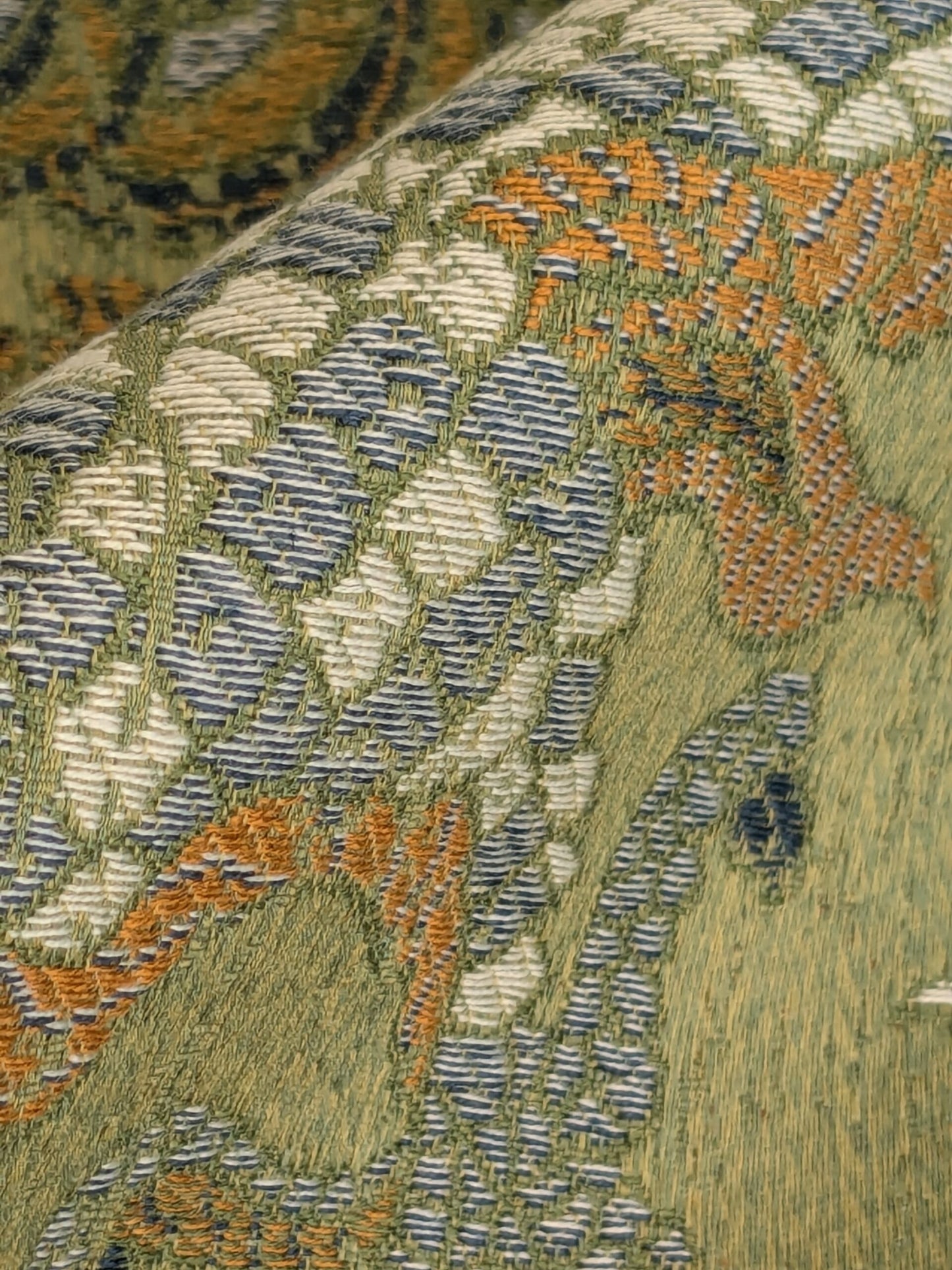 by yard Scalamandre Dragon Tablea Spring Multi Lampas Chinoserie Green MSRP USD 716/y