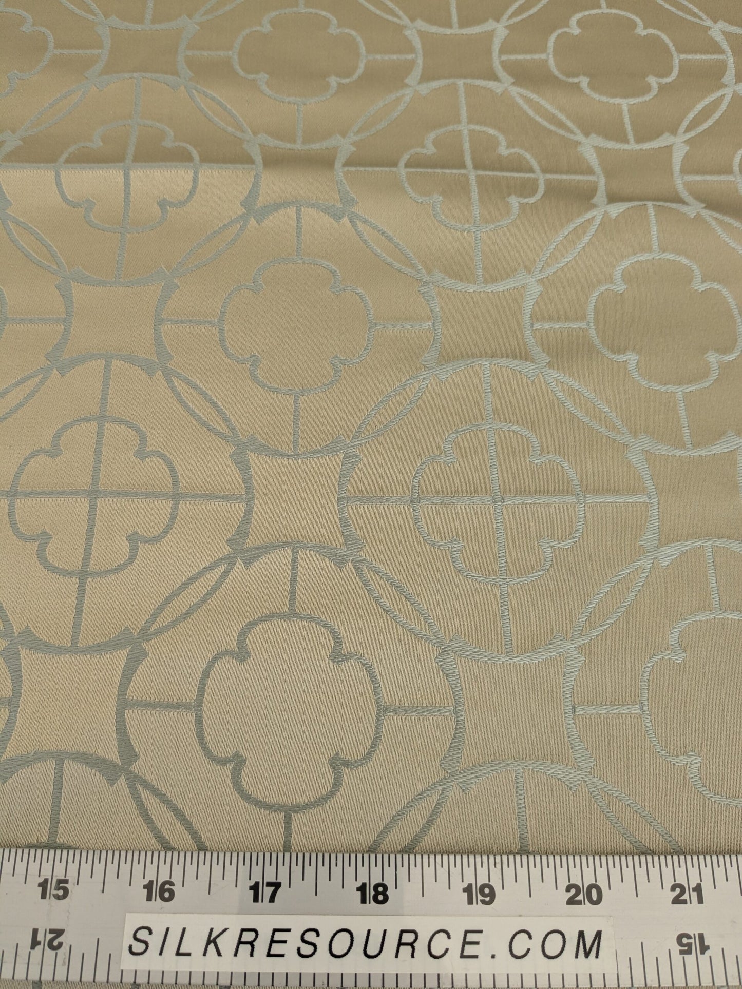 by yard Motif Blue Mist Medallion Asian Lattice From Scalamandre 100% Silk MSRP USD 304/Y