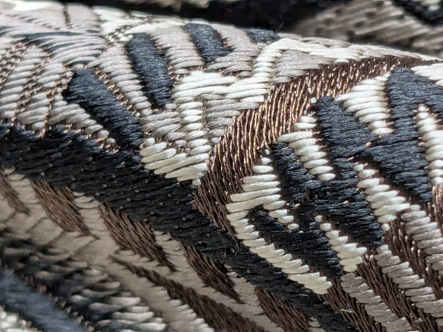 Smashing! Old World Weavers 100% Silk Ottoman Black &amp; White Silver Paisley Heavy