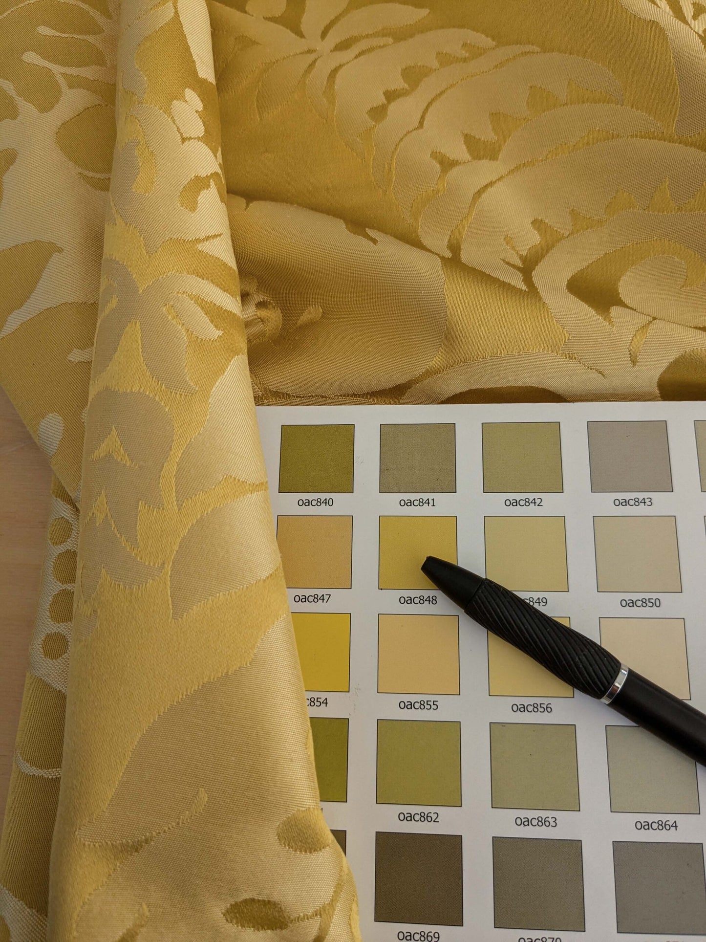 1.9yards Scalamandre Newport Damask Vermeil Sunny Gold Silk SC000220100M MSRP USD530/y