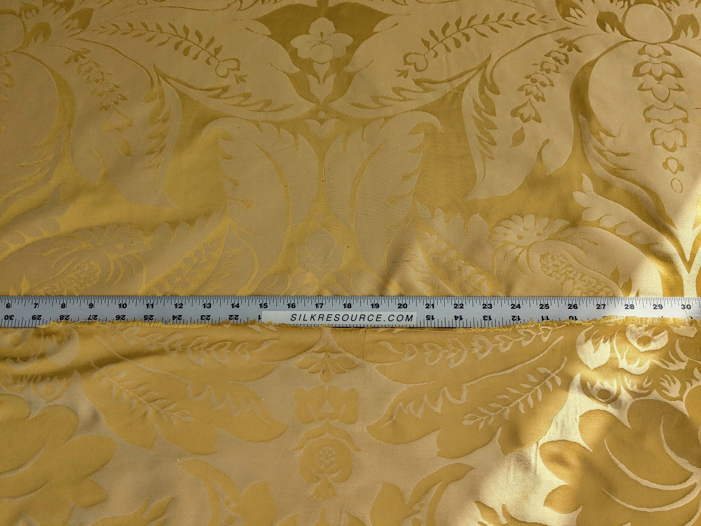 1.9yards Scalamandre Newport Damask Vermeil Sunny Gold Silk SC000220100M MSRP USD530/y
